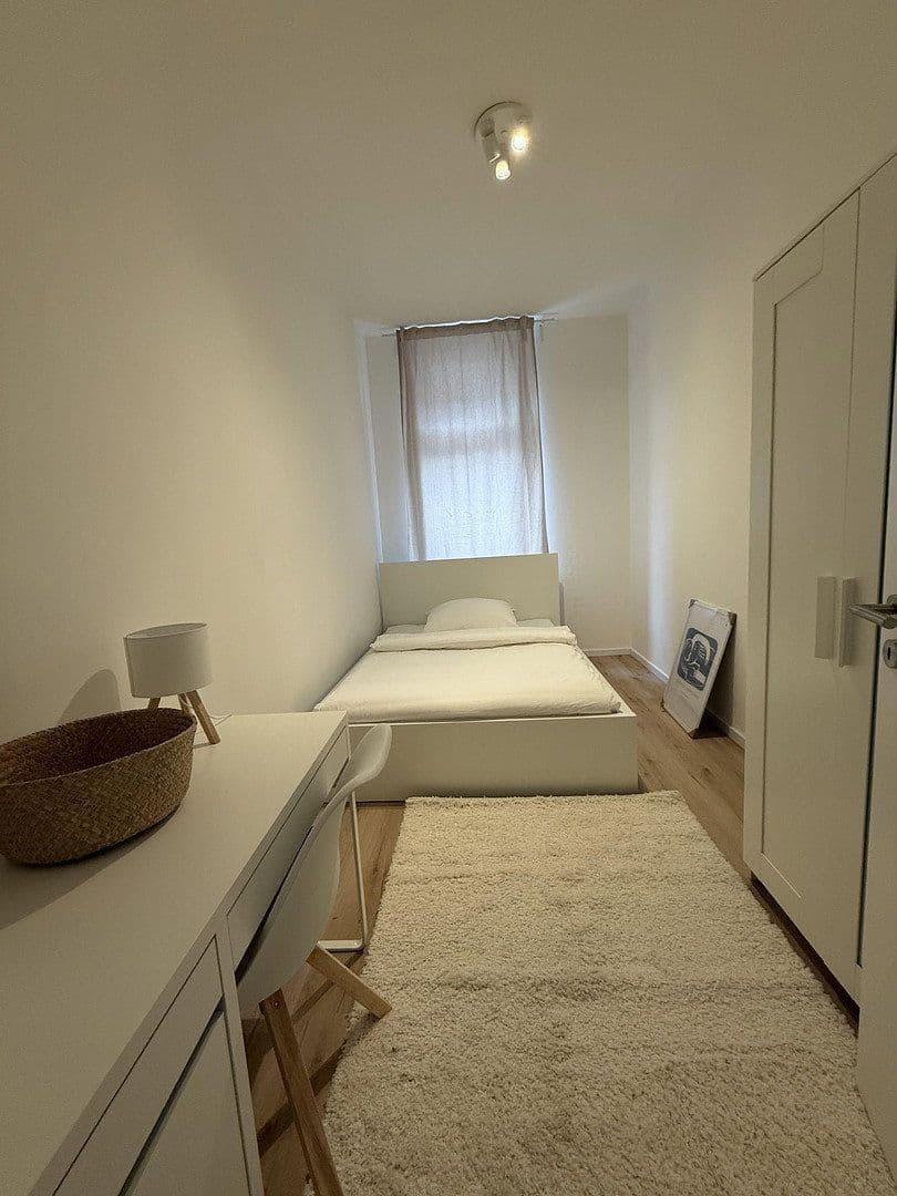 Prenájom bytu 14 m², Holzschuherstraße 19, Nürnberg, Bavorsko Prenájom bytu 14 m², Holzschuherstraße 19, Nürnberg, Bavorsko