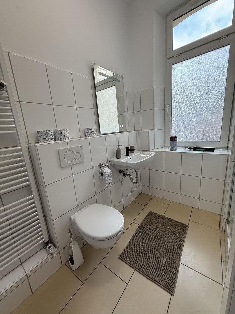 Prenájom bytu 14 m², Holzschuherstraße 19, Nürnberg, Bavorsko Prenájom bytu 14 m², Holzschuherstraße 19, Nürnberg, Bavorsko