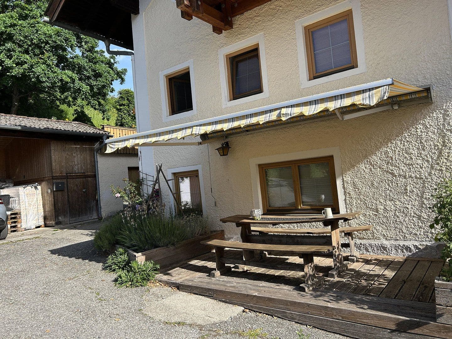 Prenájom domu 157 m², pozemek 500 m², Bad Endorf, Bavorsko Prenájom domu 157 m², pozemek 500 m², Bad Endorf, Bavorsko