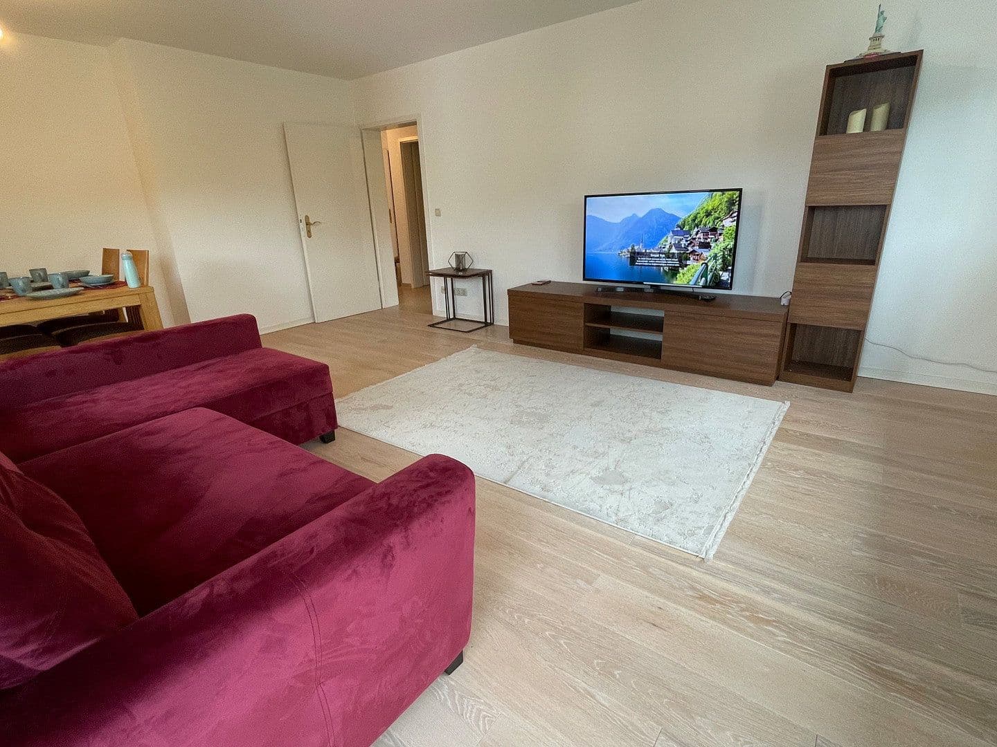 Prenájom bytu 3-izbový 75 m², Polkostraße 38a, München, Bavorsko Prenájom bytu 3-izbový 75 m², Polkostraße 38a, München, Bavorsko