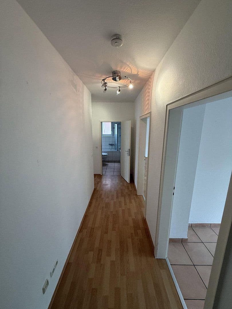Prenájom bytu 2-izbový 58 m², Susannastr.19, Essen, Severné Porýnie - Westfálsko Prenájom bytu 2-izbový 58 m², Susannastr.19, Essen, Severné Porýnie - Westfálsko