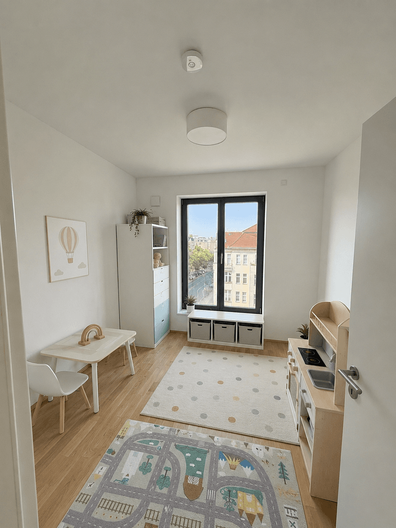 Predaj bytu 4-izbový 97 m², Berlin, Berlín Predaj bytu 4-izbový 97 m², Berlin, Berlín