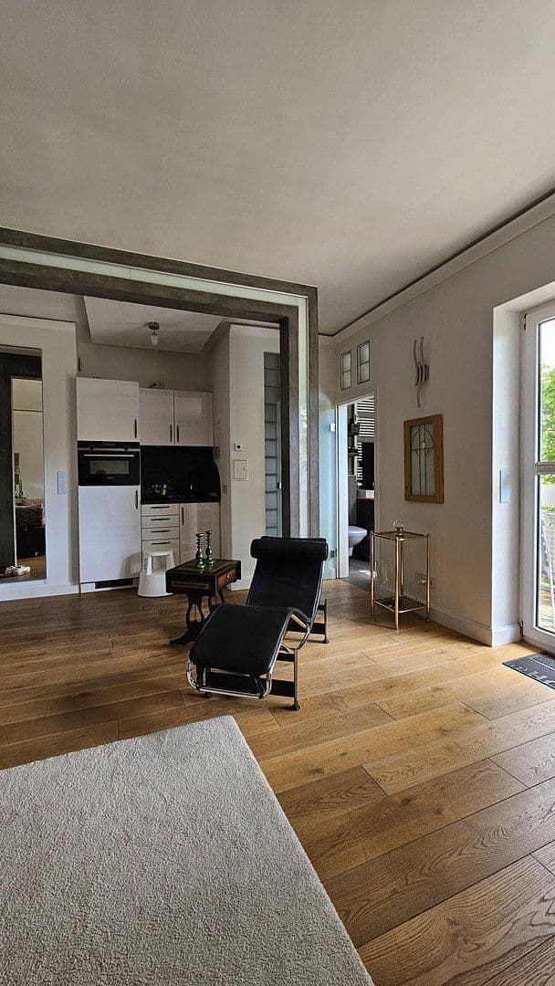 Prenájom bytu 1-izbový 40 m², Berlin, Berlín Prenájom bytu 1-izbový 40 m², Berlin, Berlín