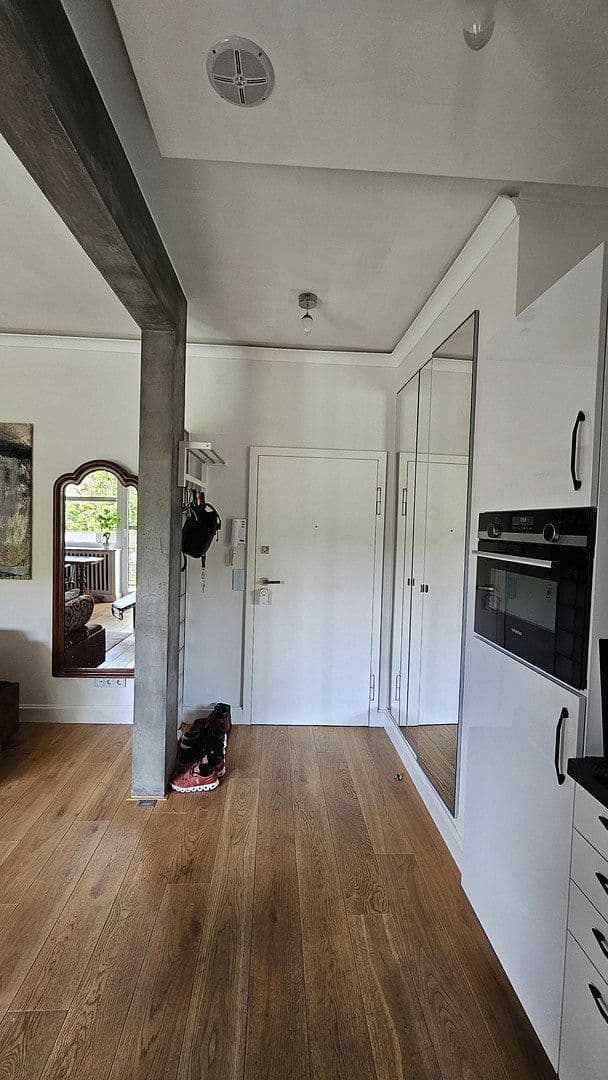 Prenájom bytu 1-izbový 40 m², Berlin, Berlín Prenájom bytu 1-izbový 40 m², Berlin, Berlín