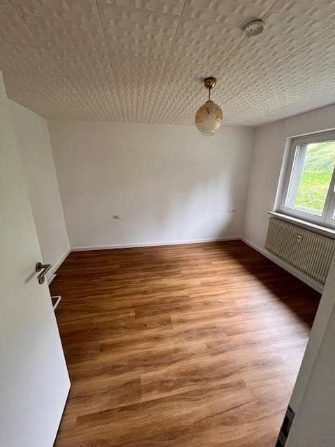 Prenájom bytu 2-izbový 47 m², Albstadt, Bádensko-Wurttembersko Prenájom bytu 2-izbový 47 m², Albstadt, Bádensko-Wurttembersko