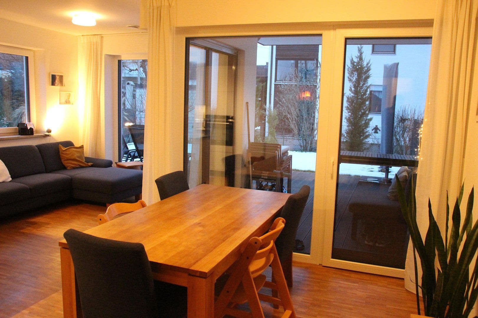 Predaj bytu 4-izbový 110 m², Augsburg, Bavorsko Predaj bytu 4-izbový 110 m², Augsburg, Bavorsko