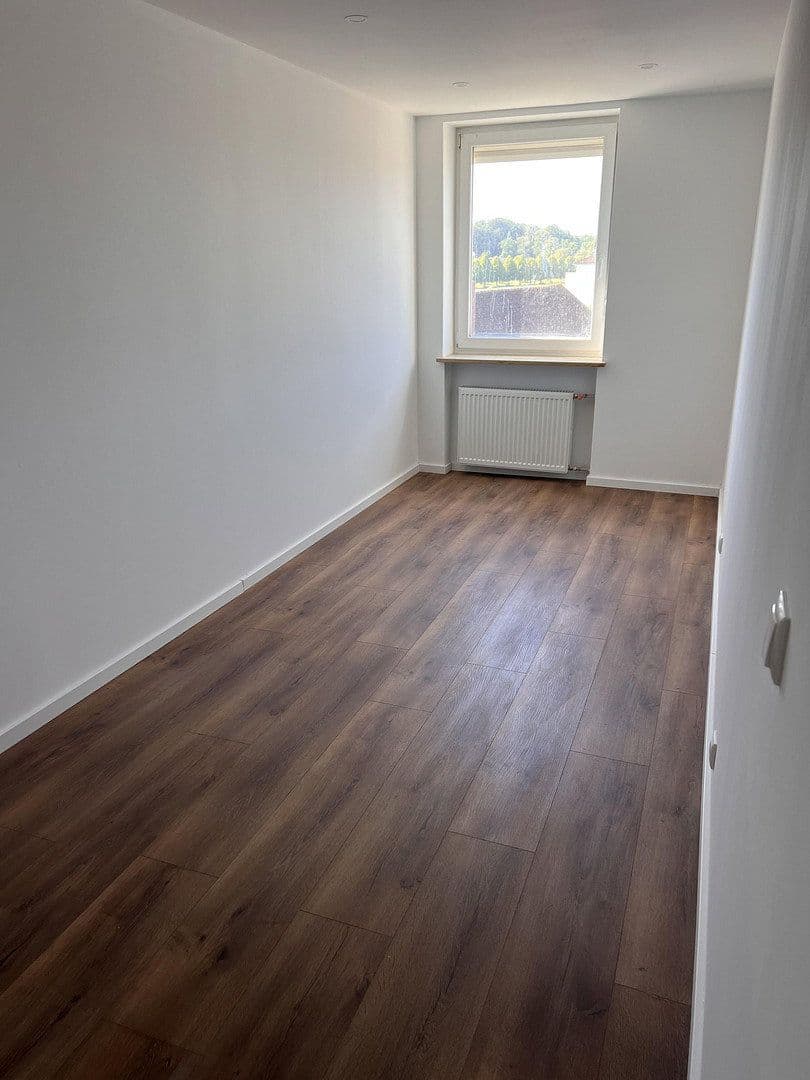 Predaj bytu 6-izbový 113 m², bahnhofstr 26, Mainburg, Bavorsko Predaj bytu 6-izbový 113 m², bahnhofstr 26, Mainburg, Bavorsko