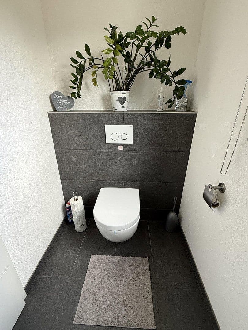 Predaj domu 145 m², pozemek 489 m², Güssgraben 12, Bad Kissingen, Bavorsko Predaj domu 145 m², pozemek 489 m², Güssgraben 12, Bad Kissingen, Bavorsko