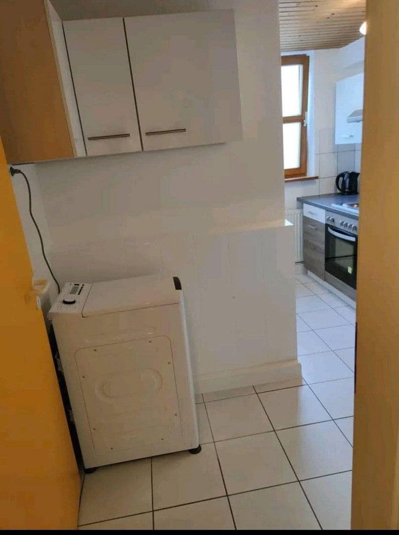 Prenájom bytu 2-izbový 60 m², Kirchheim am Neckar, Bádensko-Wurttembersko Prenájom bytu 2-izbový 60 m², Kirchheim am Neckar, Bádensko-Wurttembersko