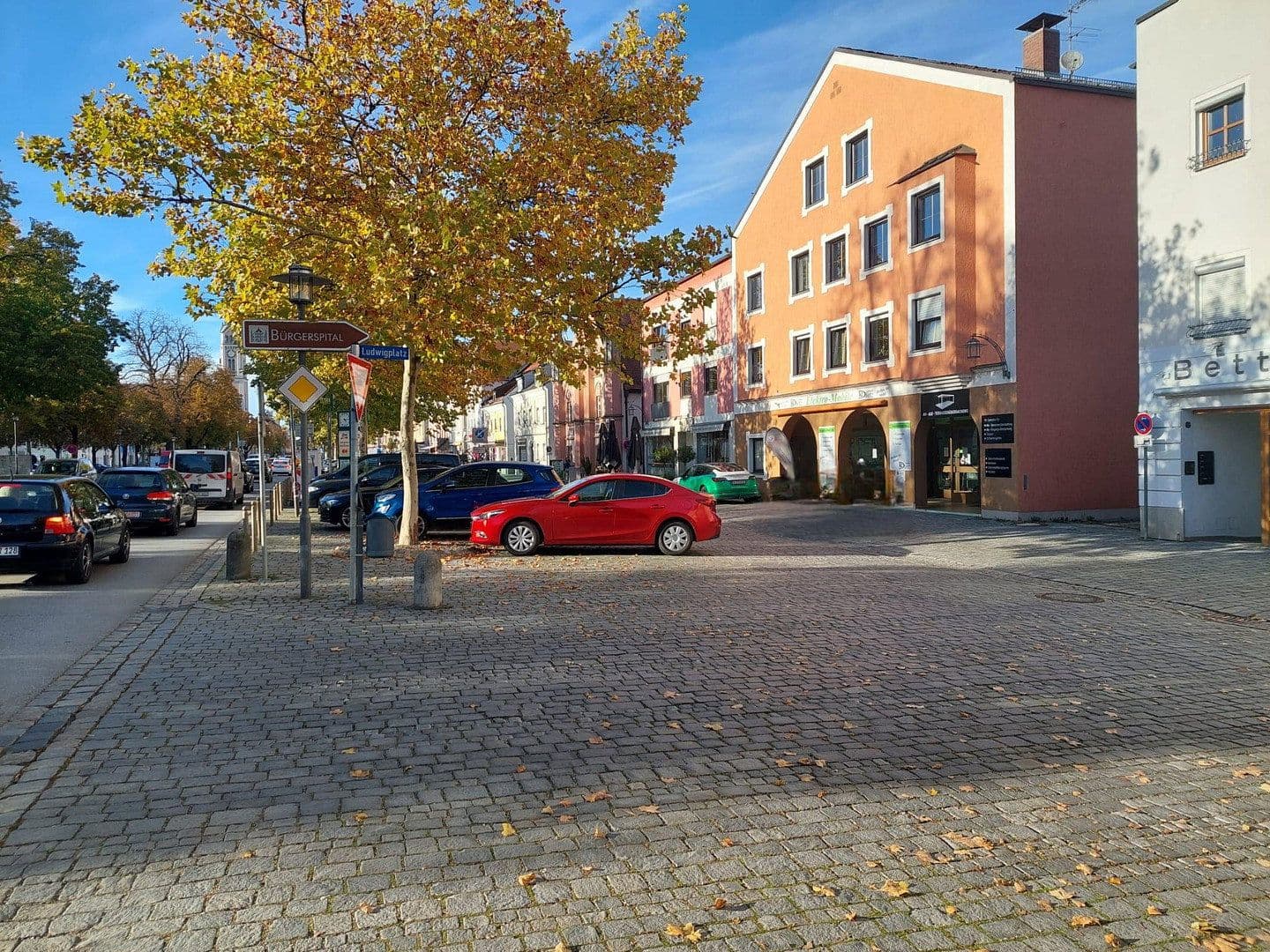Prenájom nebytového priestoru 420 m², Plattling, Bavorsko Prenájom nebytového priestoru 420 m², Plattling, Bavorsko