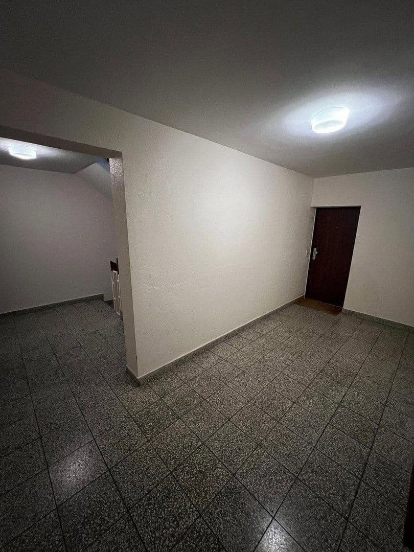 Prenájom bytu 6-izbový 160 m², Bodman-Ludwigshafen, Bádensko-Wurttembersko Prenájom bytu 6-izbový 160 m², Bodman-Ludwigshafen, Bádensko-Wurttembersko