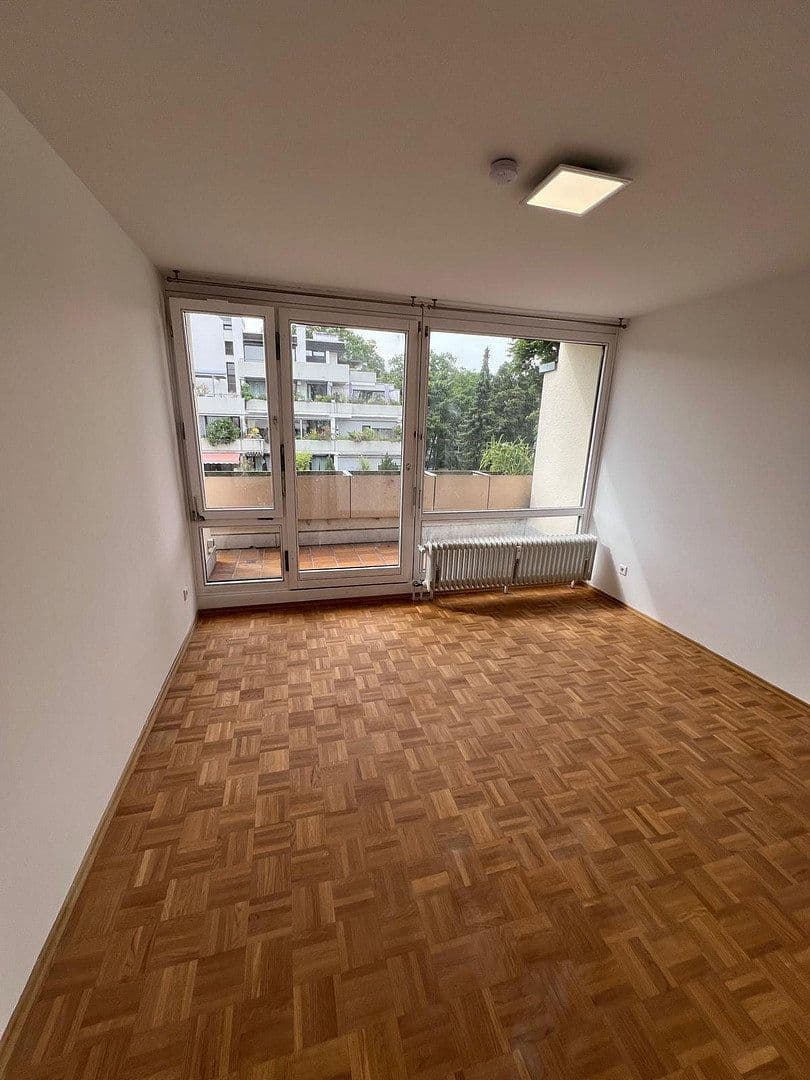 Prenájom bytu 6-izbový 160 m², Bodman-Ludwigshafen, Bádensko-Wurttembersko Prenájom bytu 6-izbový 160 m², Bodman-Ludwigshafen, Bádensko-Wurttembersko