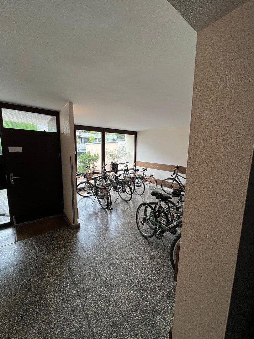 Prenájom bytu 6-izbový 160 m², Bodman-Ludwigshafen, Bádensko-Wurttembersko Prenájom bytu 6-izbový 160 m², Bodman-Ludwigshafen, Bádensko-Wurttembersko