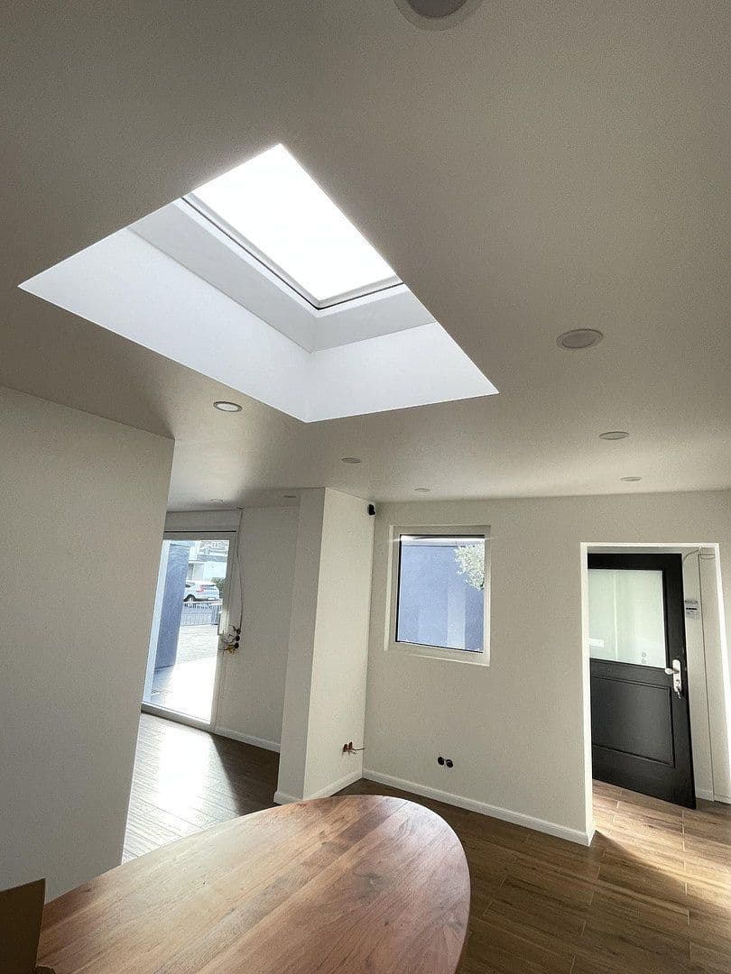 Prenájom domu 110 m², pozemek 300 m², Eibenweg 5, Köln, Severné Porýnie - Westfálsko Prenájom domu 110 m², pozemek 300 m², Eibenweg 5, Köln, Severné Porýnie - Westfálsko