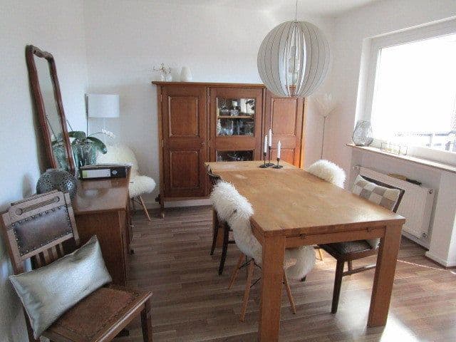 Prenájom bytu 3-izbový 91 m², Gießen, Hesensko Prenájom bytu 3-izbový 91 m², Gießen, Hesensko