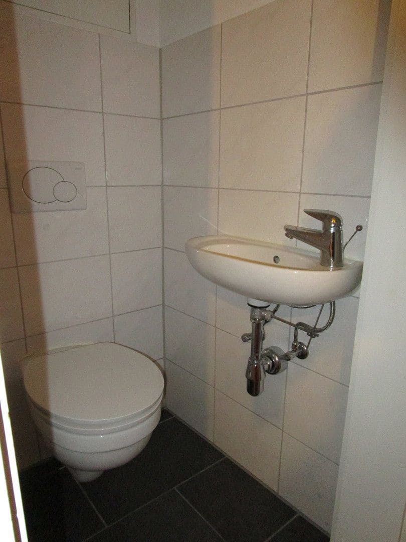 Prenájom bytu 3-izbový 91 m², Gießen, Hesensko Prenájom bytu 3-izbový 91 m², Gießen, Hesensko
