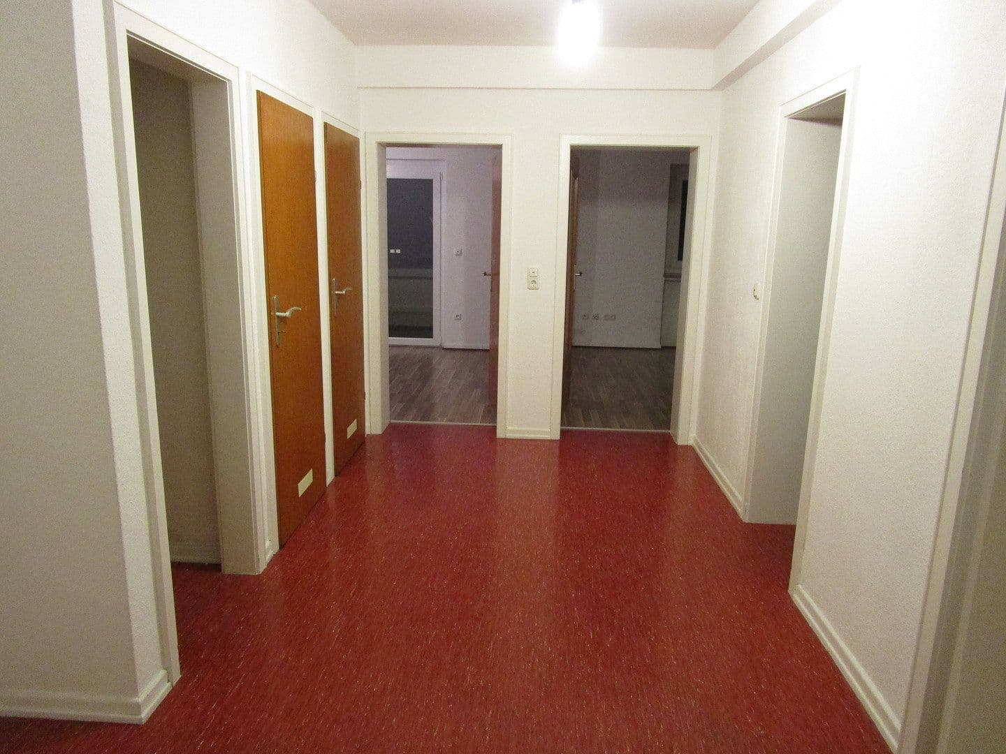 Prenájom bytu 3-izbový 91 m², Gießen, Hesensko Prenájom bytu 3-izbový 91 m², Gießen, Hesensko