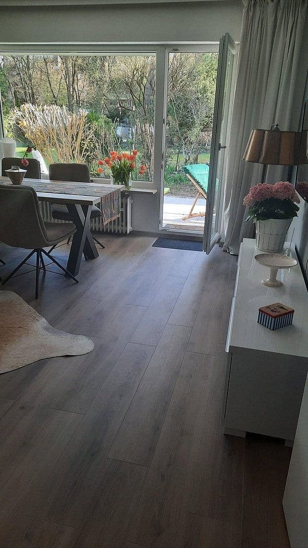 Prenájom bytu 2-izbový 75 m², Franz-Reber-Weg 6, München, Bavorsko Prenájom bytu 2-izbový 75 m², Franz-Reber-Weg 6, München, Bavorsko