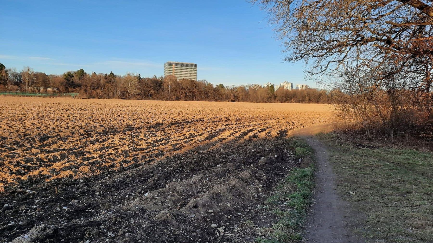 Prenájom bytu 2-izbový 75 m², Franz-Reber-Weg 6, München, Bavorsko Prenájom bytu 2-izbový 75 m², Franz-Reber-Weg 6, München, Bavorsko