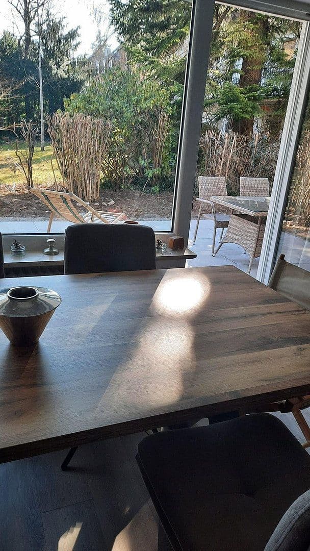 Prenájom bytu 2-izbový 75 m², Franz-Reber-Weg 6, München, Bavorsko Prenájom bytu 2-izbový 75 m², Franz-Reber-Weg 6, München, Bavorsko