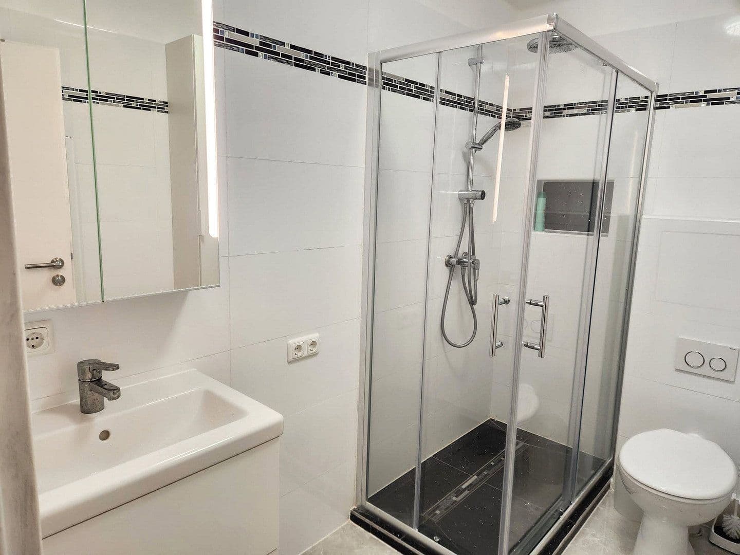 Prenájom bytu 2-izbový 75 m², Franz-Reber-Weg 6, München, Bavorsko Prenájom bytu 2-izbový 75 m², Franz-Reber-Weg 6, München, Bavorsko