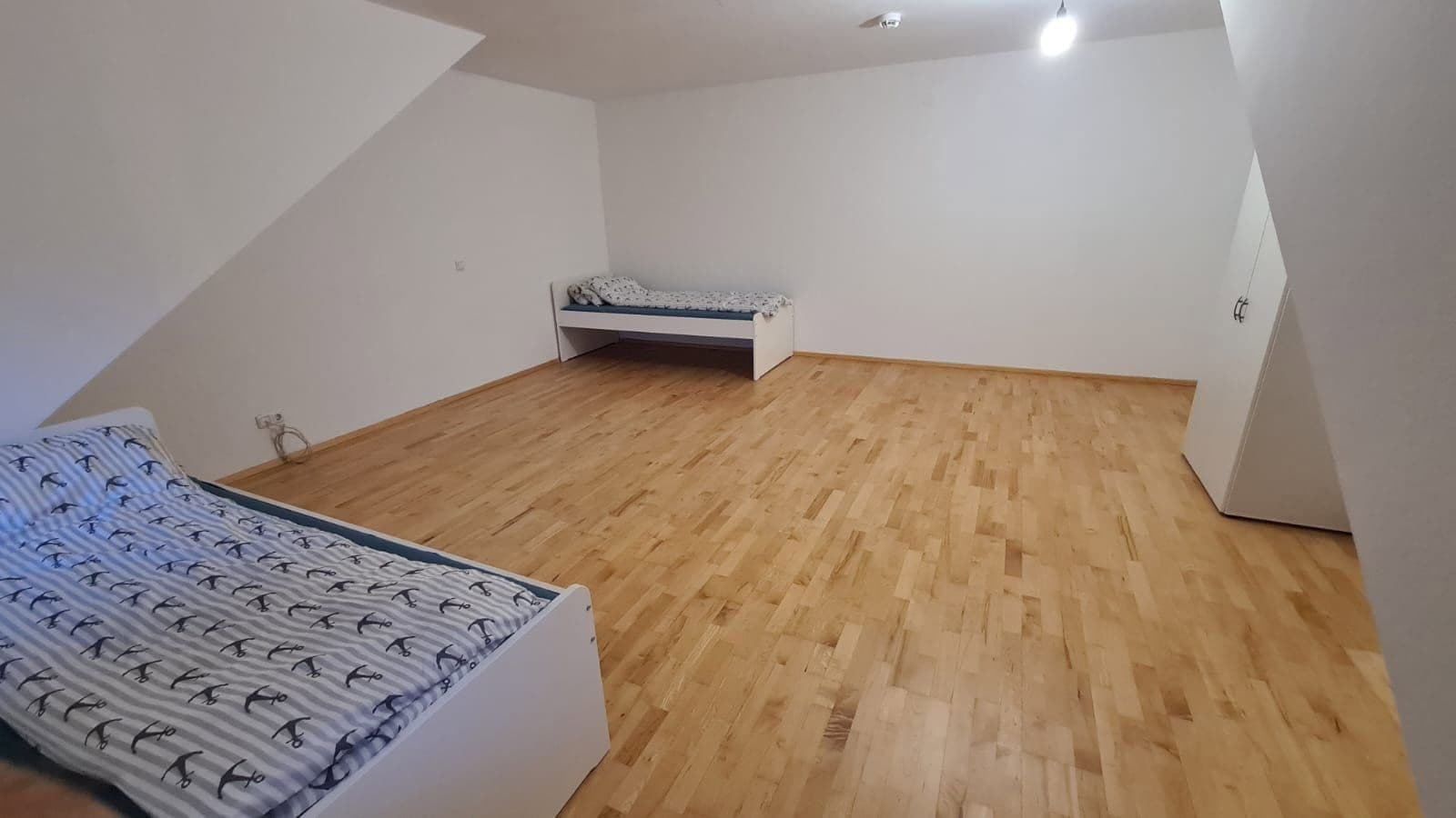 Prenájom bytu 4-izbový 80 m², Reinschmiedstraße, Vohburg an der Donau, Bavorsko Prenájom bytu 4-izbový 80 m², Reinschmiedstraße, Vohburg an der Donau, Bavorsko