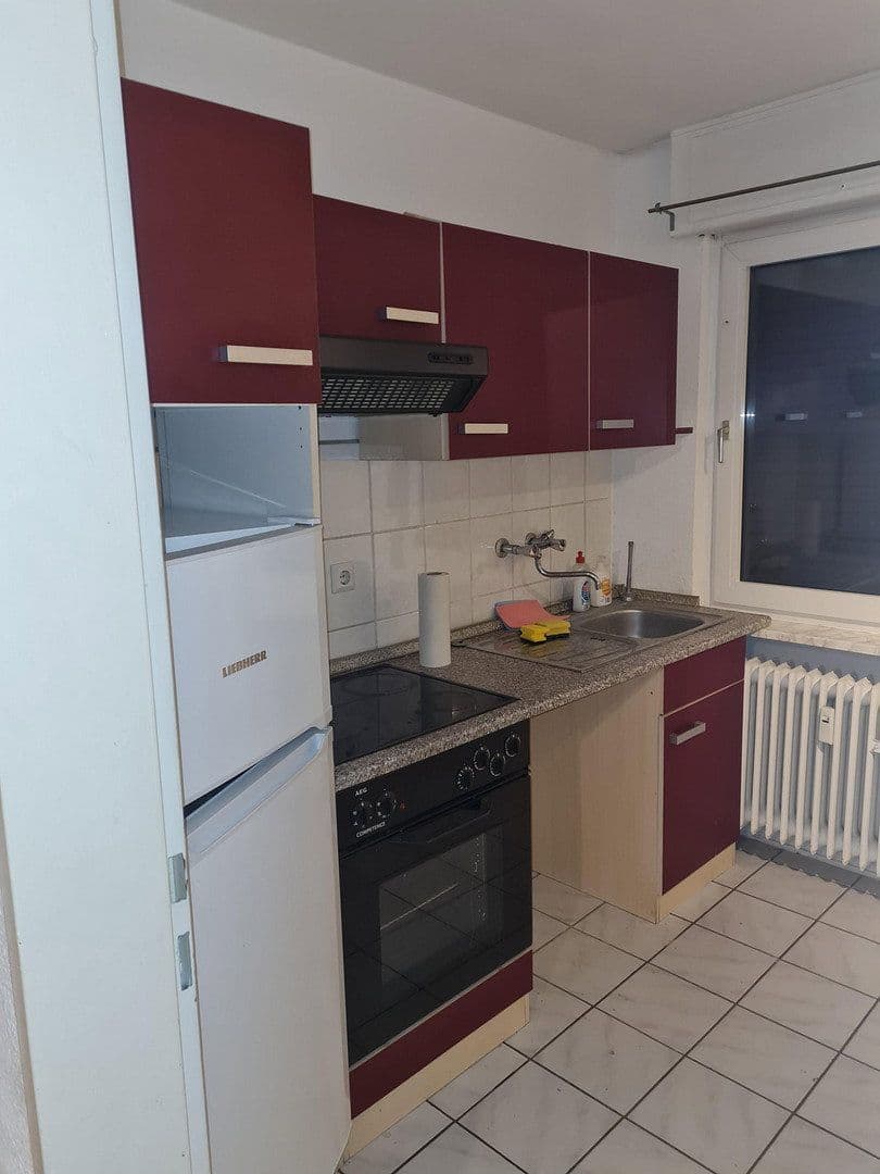 Prenájom bytu 2-izbový 45 m², Höchster Straße 16, Liederbach am Taunus, Hesensko Prenájom bytu 2-izbový 45 m², Höchster Straße 16, Liederbach am Taunus, Hesensko