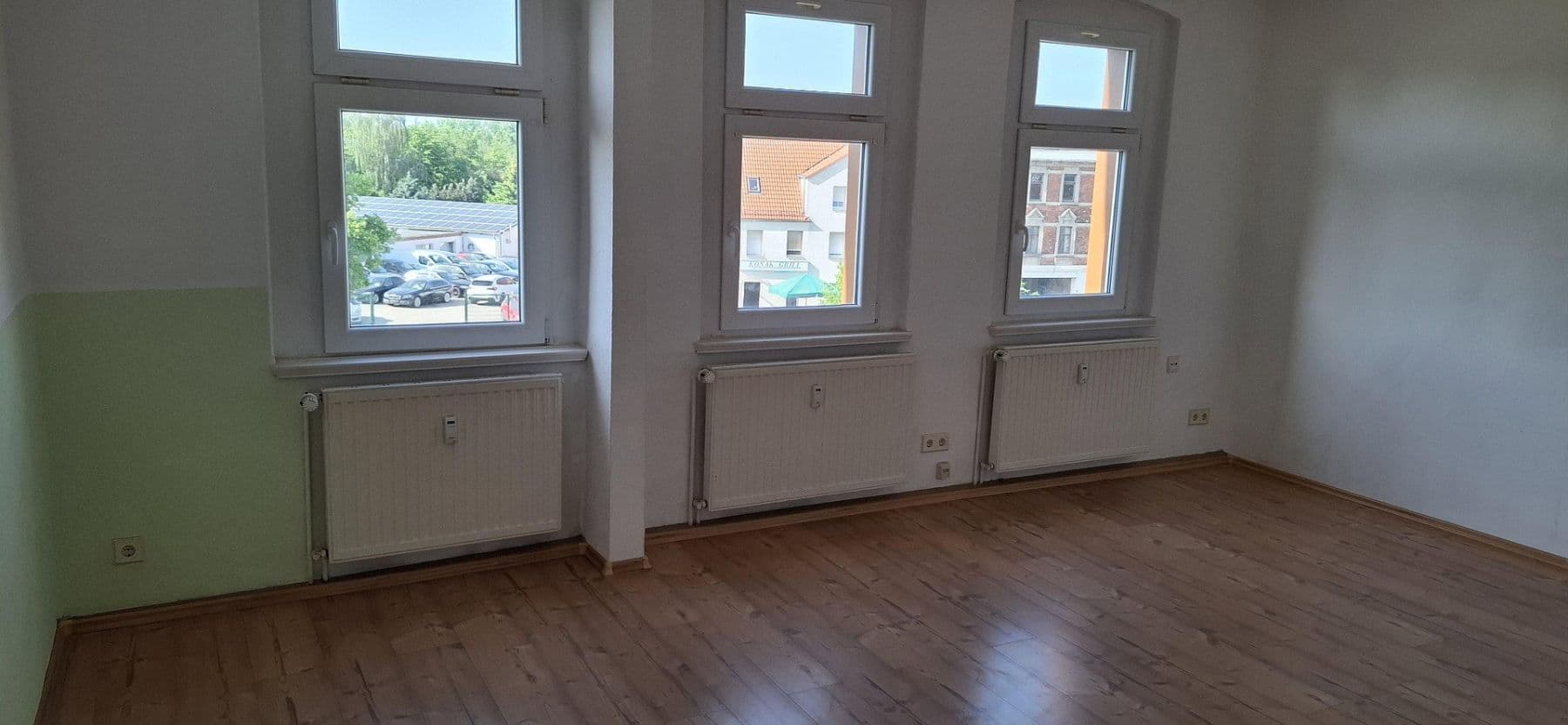 Prenájom bytu 4-izbový 100 m², Zeitzer Str. 27, Kretzschau, Sasko-Anhaltsko Prenájom bytu 4-izbový 100 m², Zeitzer Str. 27, Kretzschau, Sasko-Anhaltsko