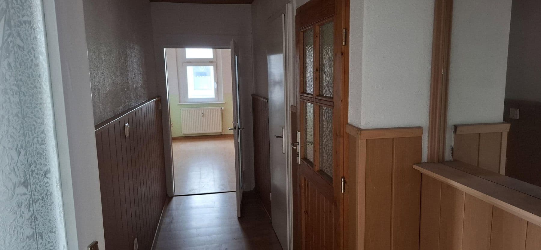 Prenájom bytu 4-izbový 100 m², Zeitzer Str. 27, Kretzschau, Sasko-Anhaltsko Prenájom bytu 4-izbový 100 m², Zeitzer Str. 27, Kretzschau, Sasko-Anhaltsko