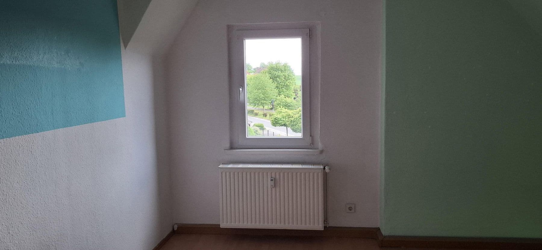 Prenájom bytu 4-izbový 100 m², Zeitzer Str. 27, Kretzschau, Sasko-Anhaltsko Prenájom bytu 4-izbový 100 m², Zeitzer Str. 27, Kretzschau, Sasko-Anhaltsko