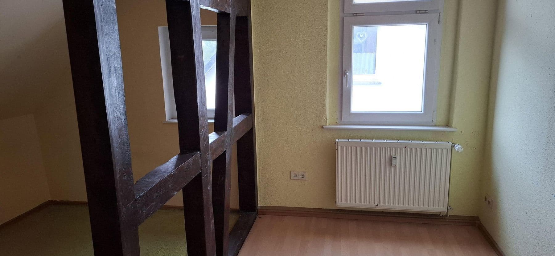 Prenájom bytu 4-izbový 100 m², Zeitzer Str. 27, Kretzschau, Sasko-Anhaltsko Prenájom bytu 4-izbový 100 m², Zeitzer Str. 27, Kretzschau, Sasko-Anhaltsko