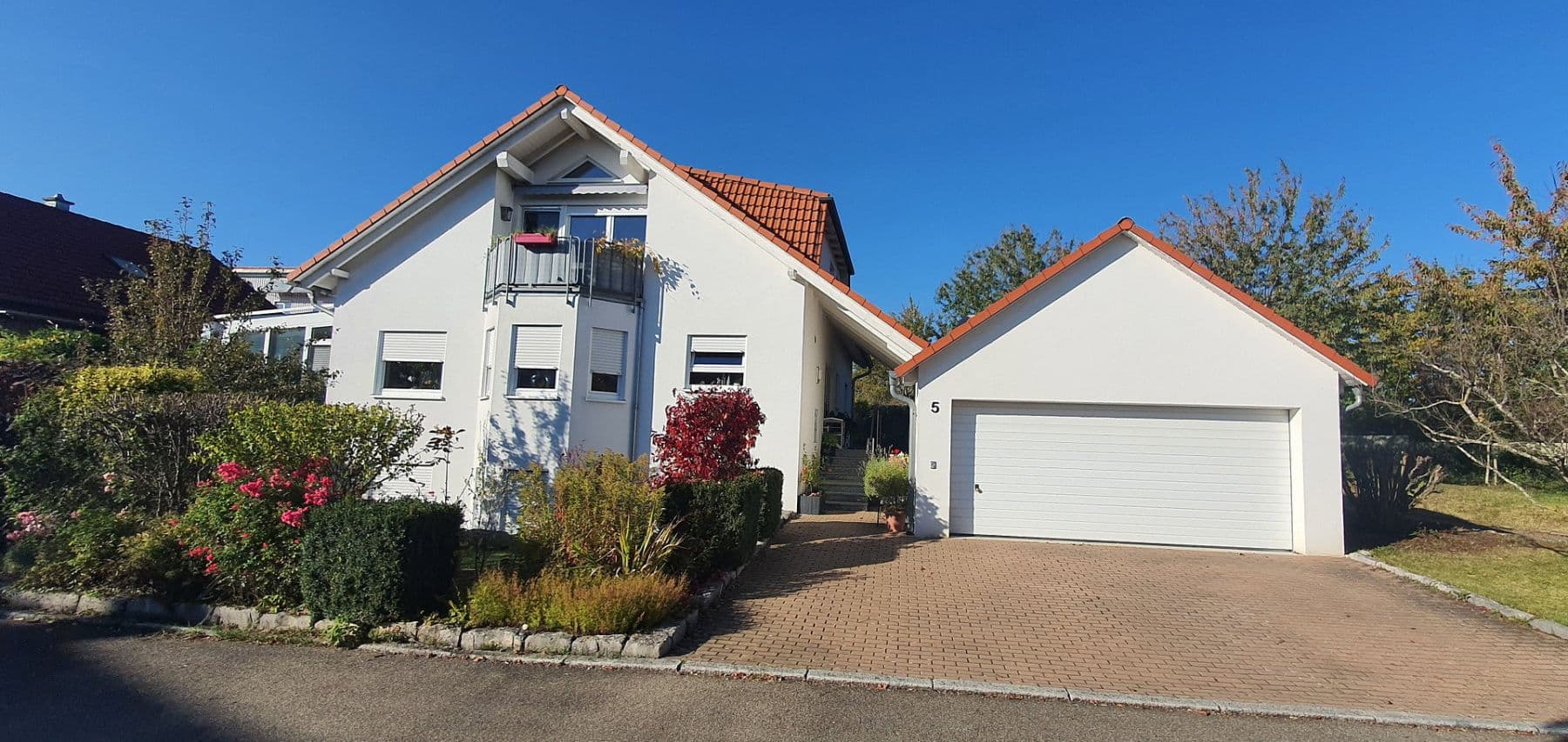 Prenájom bytu 2-izbový 49 m², Schwäbisch Gmünd, Bádensko-Wurttembersko Prenájom bytu 2-izbový 49 m², Schwäbisch Gmünd, Bádensko-Wurttembersko