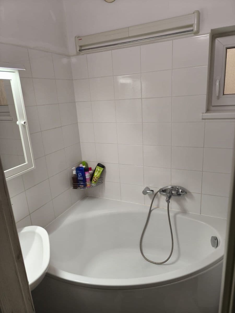 Prenájom bytu 2-izbový 45 m², Wolkerova, Olomouc, Olomoucký kraj Prenájom bytu 2-izbový 45 m², Wolkerova, Olomouc, Olomoucký kraj