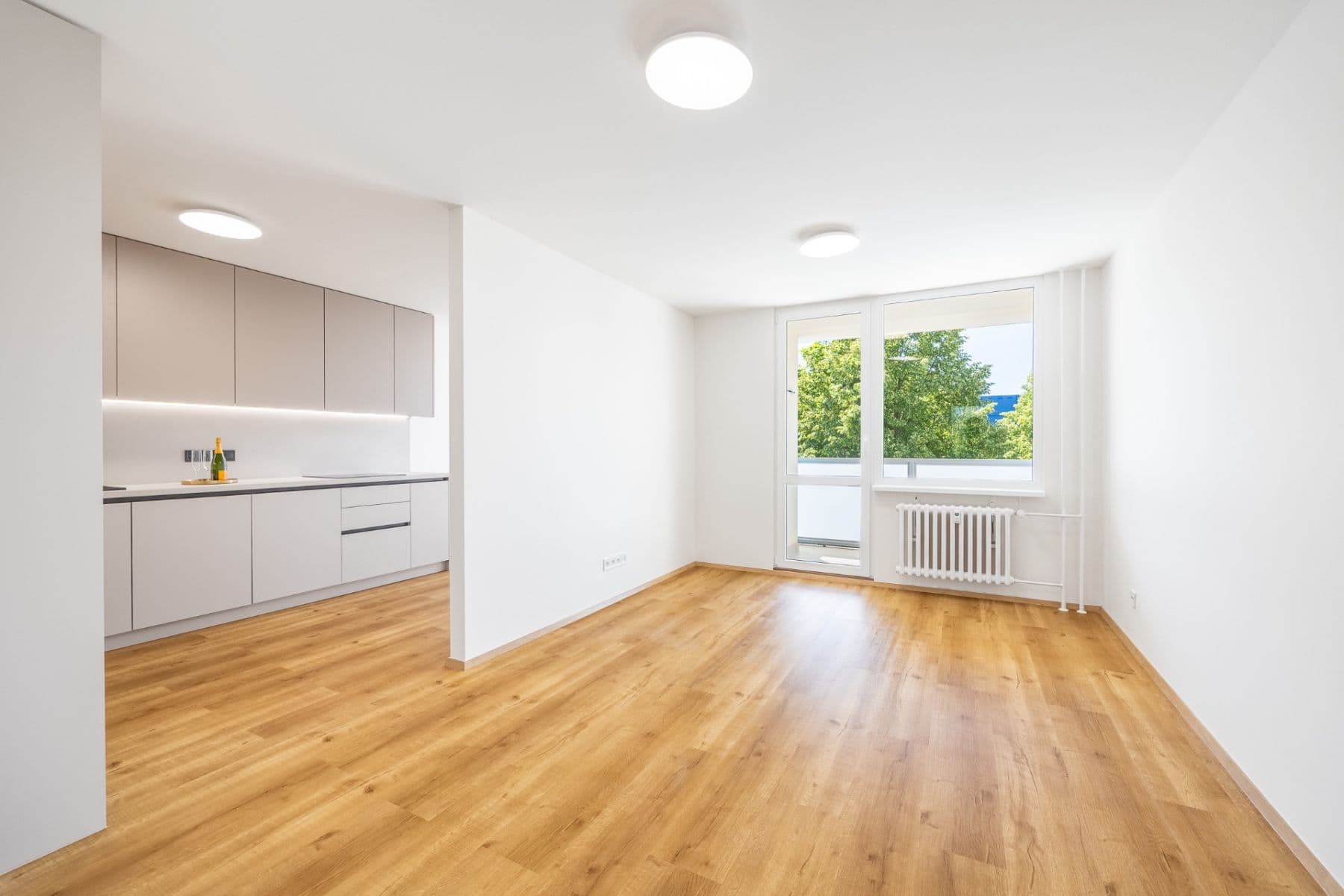 Predaj bytu 3-izbový 77 m², Emilie Hyblerové, Praha, Praha Predaj bytu 3-izbový 77 m², Emilie Hyblerové, Praha, Praha
