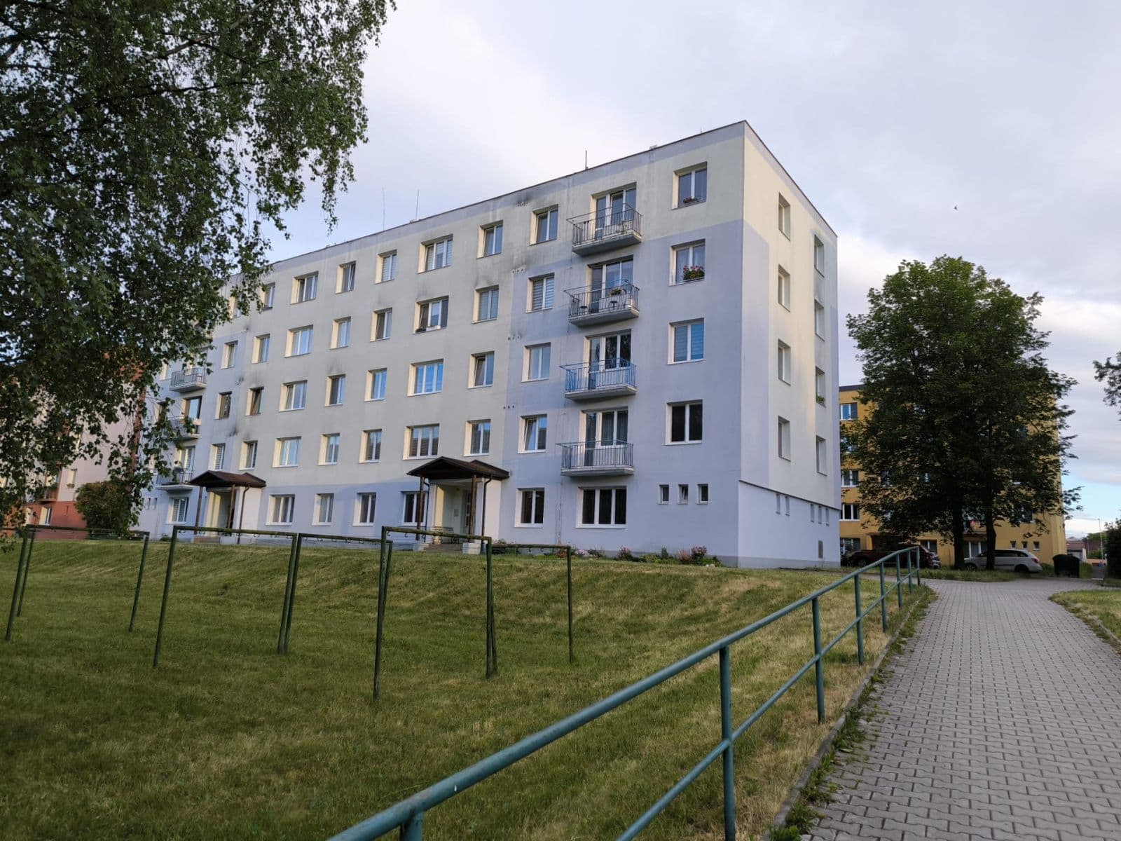 Prenájom bytu 2-izbový 46 m², Brožíkova, Stříbro, Plzeňský kraj Prenájom bytu 2-izbový 46 m², Brožíkova, Stříbro, Plzeňský kraj
