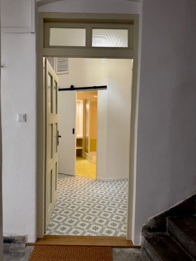 Prenájom bytu 1-izbový 45 m², Pekařská, Brno, Jihomoravský kraj Prenájom bytu 1-izbový 45 m², Pekařská, Brno, Jihomoravský kraj