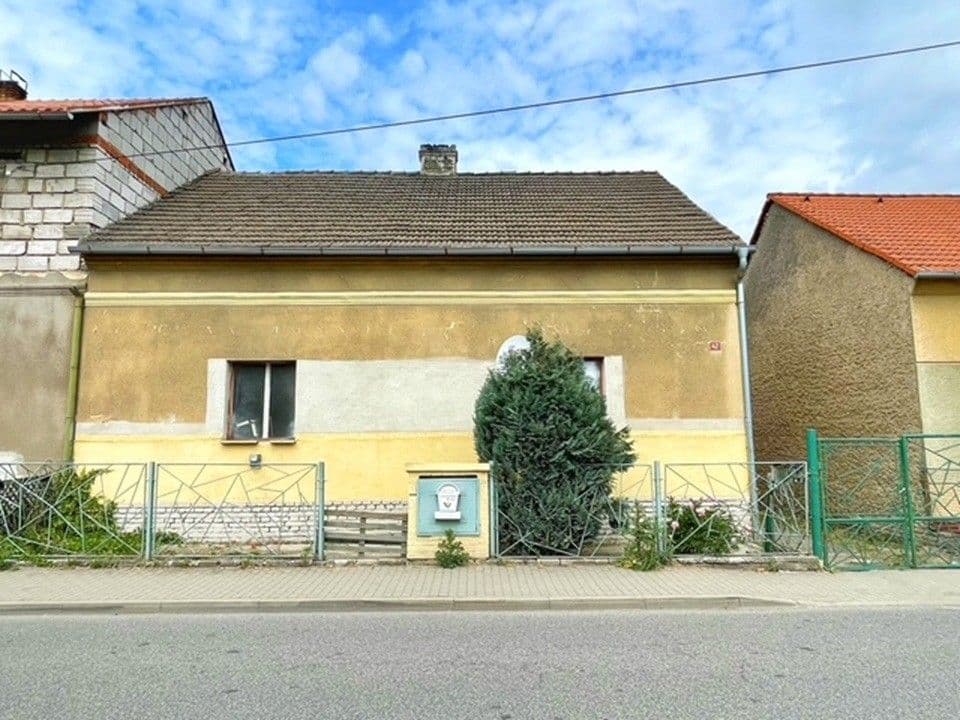 Predaj domu 90 m², pozemek 755 m², Na Poříčí, Králův Dvůr, Středočeský kraj Predaj domu 90 m², pozemek 755 m², Na Poříčí, Králův Dvůr, Středočeský kraj