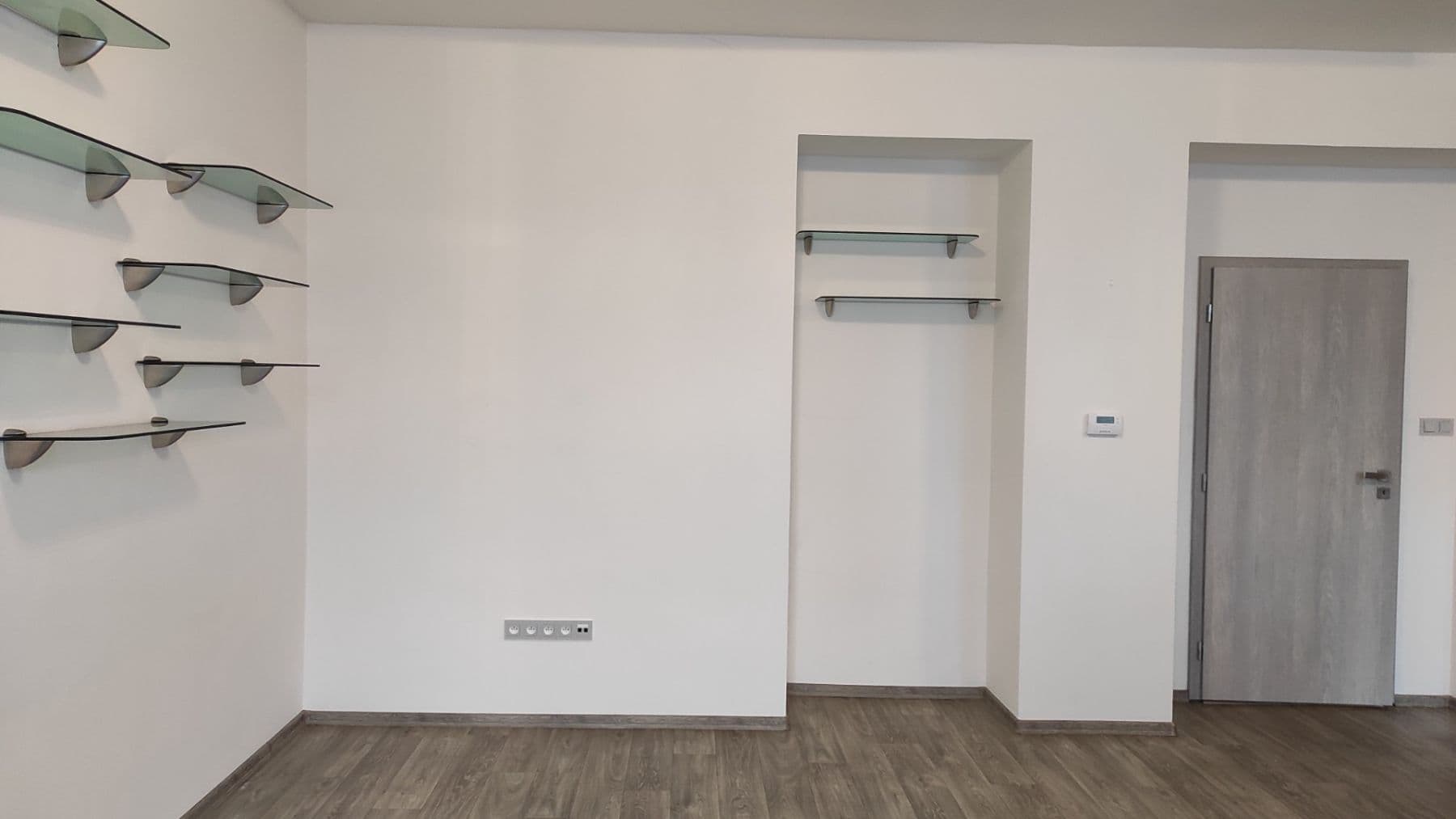 Prenájom bytu 2-izbový 64 m², Husova, Čáslav, Středočeský kraj Prenájom bytu 2-izbový 64 m², Husova, Čáslav, Středočeský kraj