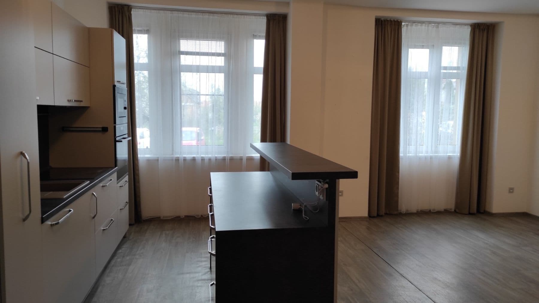 Prenájom bytu 2-izbový 64 m², Husova, Čáslav, Středočeský kraj Prenájom bytu 2-izbový 64 m², Husova, Čáslav, Středočeský kraj