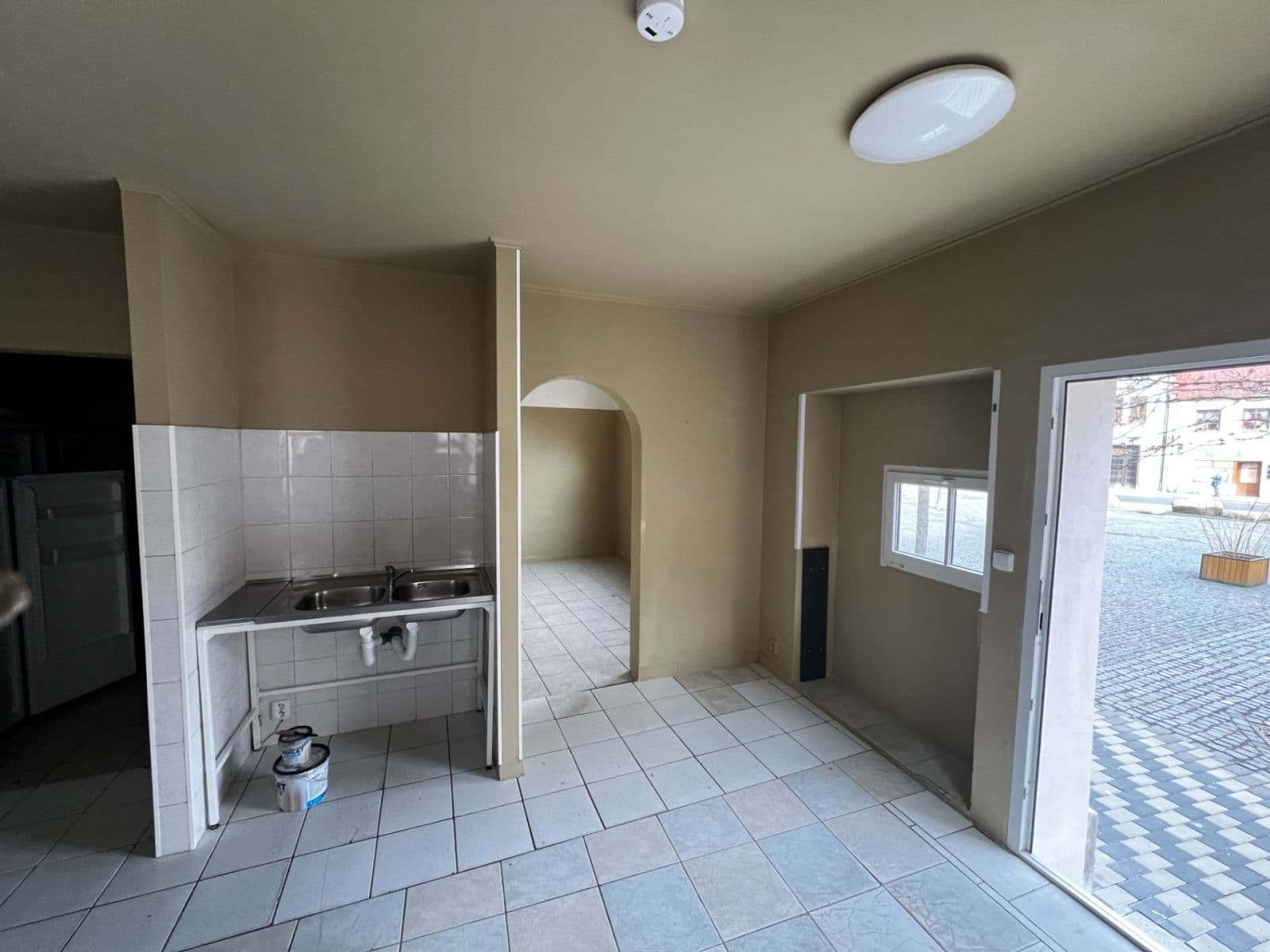 Prenájom nebytového priestoru 40 m², Bratří Čapků, Nejdek, Karlovarský kraj Prenájom nebytového priestoru 40 m², Bratří Čapků, Nejdek, Karlovarský kraj