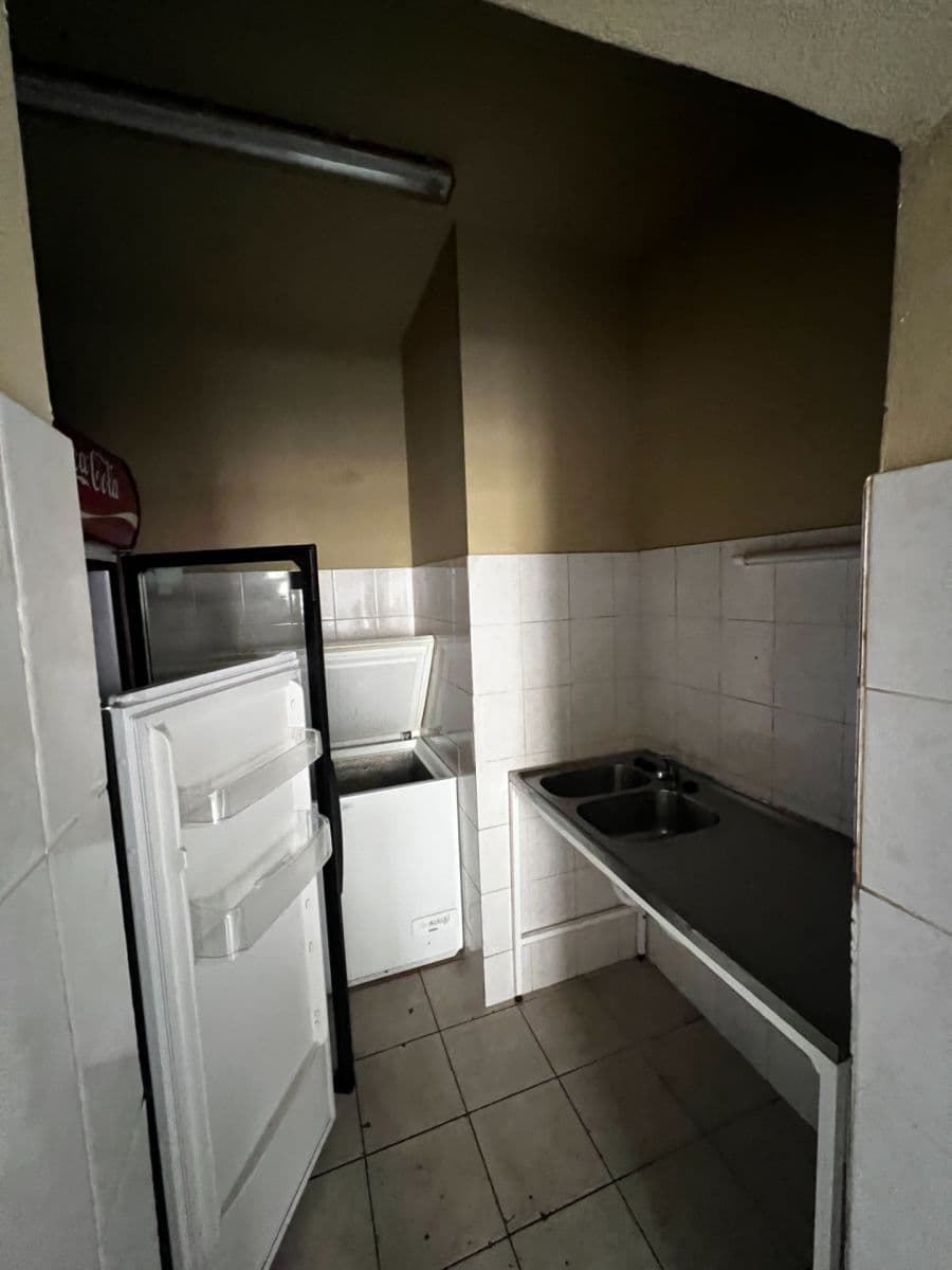 Prenájom nebytového priestoru 40 m², Bratří Čapků, Nejdek, Karlovarský kraj Prenájom nebytového priestoru 40 m², Bratří Čapků, Nejdek, Karlovarský kraj