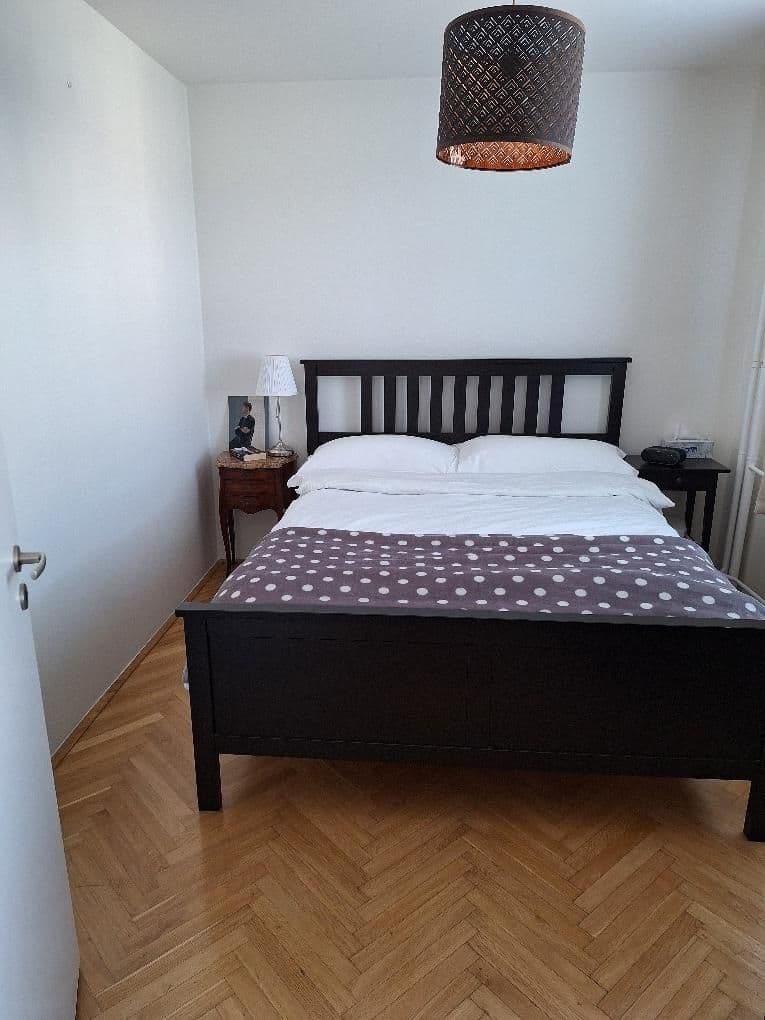 Prenájom bytu 2-izbový 60 m², Horolezecká, Praha, Praha Prenájom bytu 2-izbový 60 m², Horolezecká, Praha, Praha