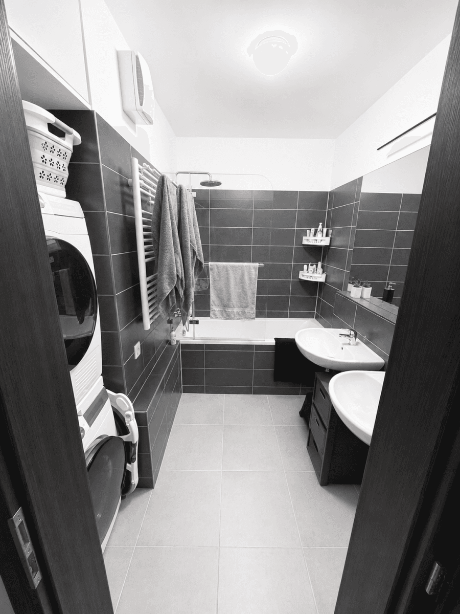 Prenájom bytu 3-izbový 77 m², Sicherova, Praha, Praha Prenájom bytu 3-izbový 77 m², Sicherova, Praha, Praha