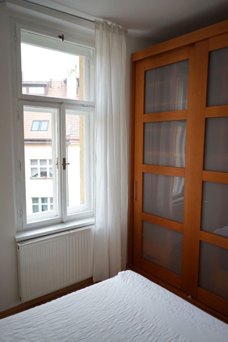 Prenájom bytu 2-izbový 56 m², Slávy Horníka, Praha, Praha Prenájom bytu 2-izbový 56 m², Slávy Horníka, Praha, Praha