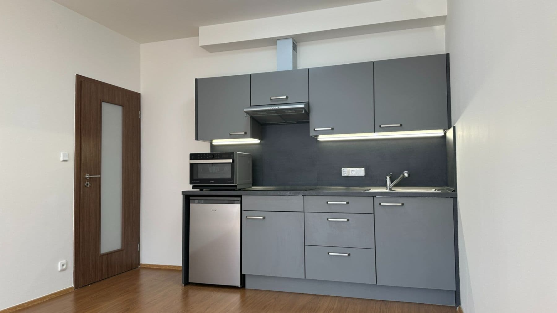 Prenájom bytu 2-izbový 53 m², Klementova, Praha, Praha Prenájom bytu 2-izbový 53 m², Klementova, Praha, Praha