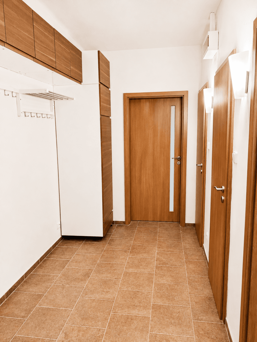 Prenájom bytu 2-izbový 51 m², K Lučinám, Praha, Praha Prenájom bytu 2-izbový 51 m², K Lučinám, Praha, Praha