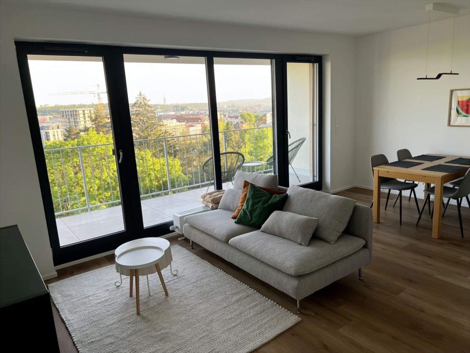 Prenájom bytu 2-izbový 60 m², Pod Krocínkou, Praha, Praha Prenájom bytu 2-izbový 60 m², Pod Krocínkou, Praha, Praha