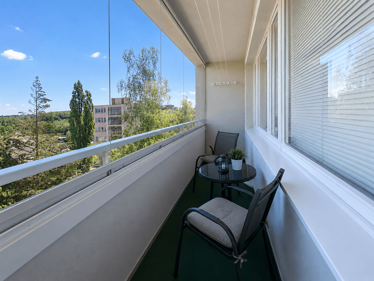 Prenájom bytu 3-izbový 80 m², Na Jarově, Praha, Praha Prenájom bytu 3-izbový 80 m², Na Jarově, Praha, Praha