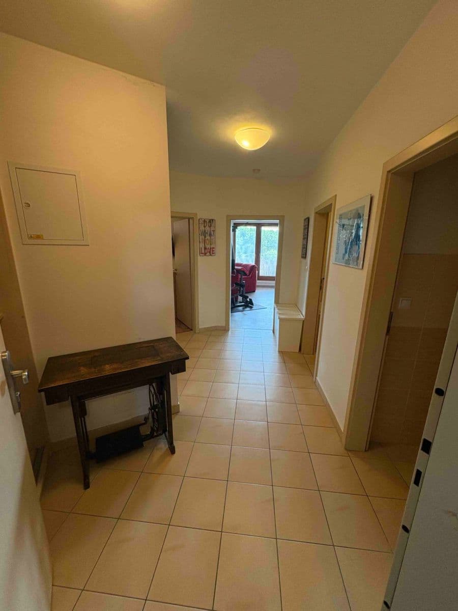 Prenájom bytu 2-izbový 62 m², Athénská, Praha, Praha Prenájom bytu 2-izbový 62 m², Athénská, Praha, Praha