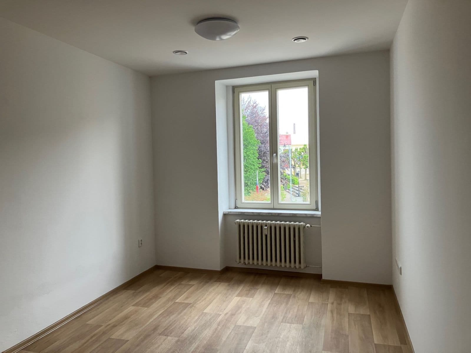 Prenájom bytu 2-izbový 55 m², Palackého nám., Dačice, Jihočeský kraj Prenájom bytu 2-izbový 55 m², Palackého nám., Dačice, Jihočeský kraj